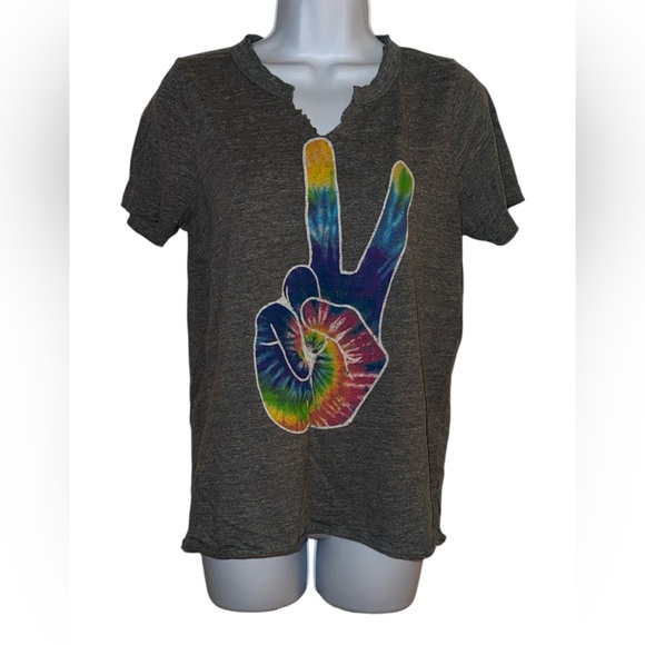 Chaser Peace Tee - Picture 1 of 5